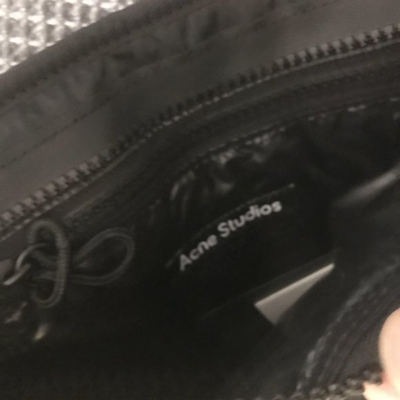 ACNE STUDIOS Logo-Appliquéd Ripstop Messenger Bag - Picture 3 of 5